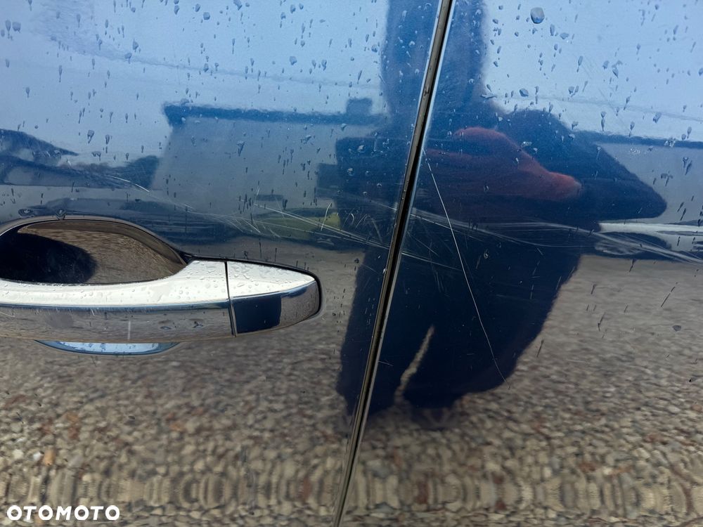 Renault Scenic - 25