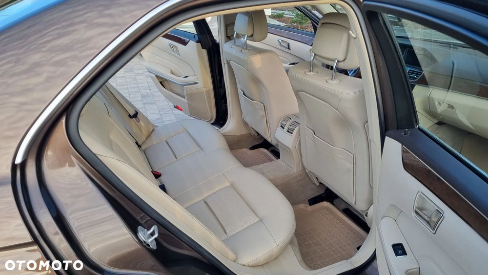 Mercedes-Benz Klasa E 220 BlueTEC 4-Matic Elegance - 6