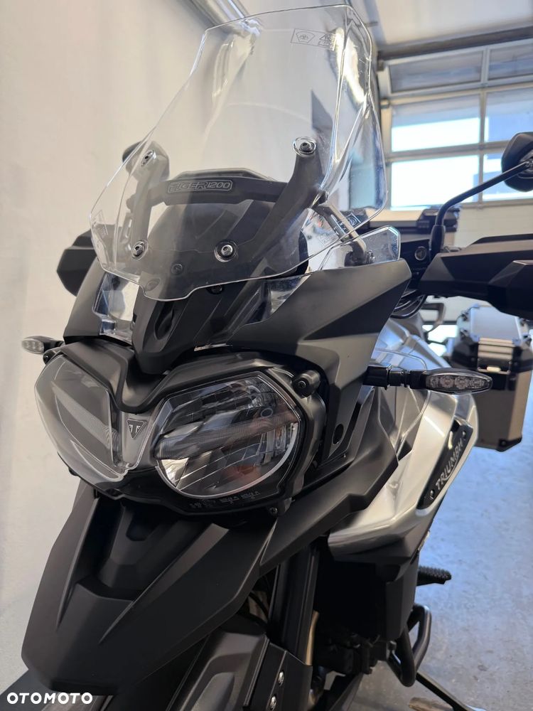 Triumph Tiger - 24