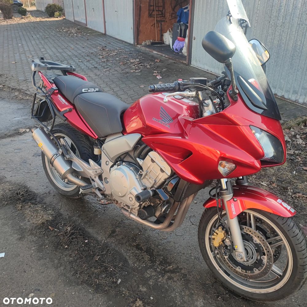 Honda CBF - 3