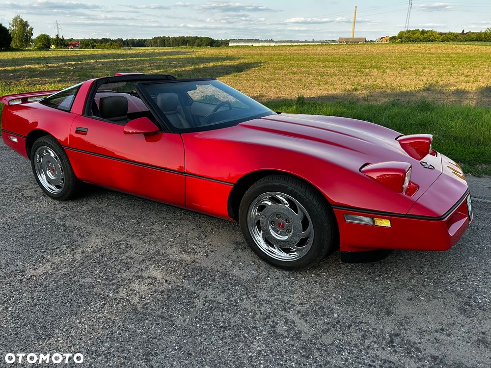 Chevrolet Corvette - 2