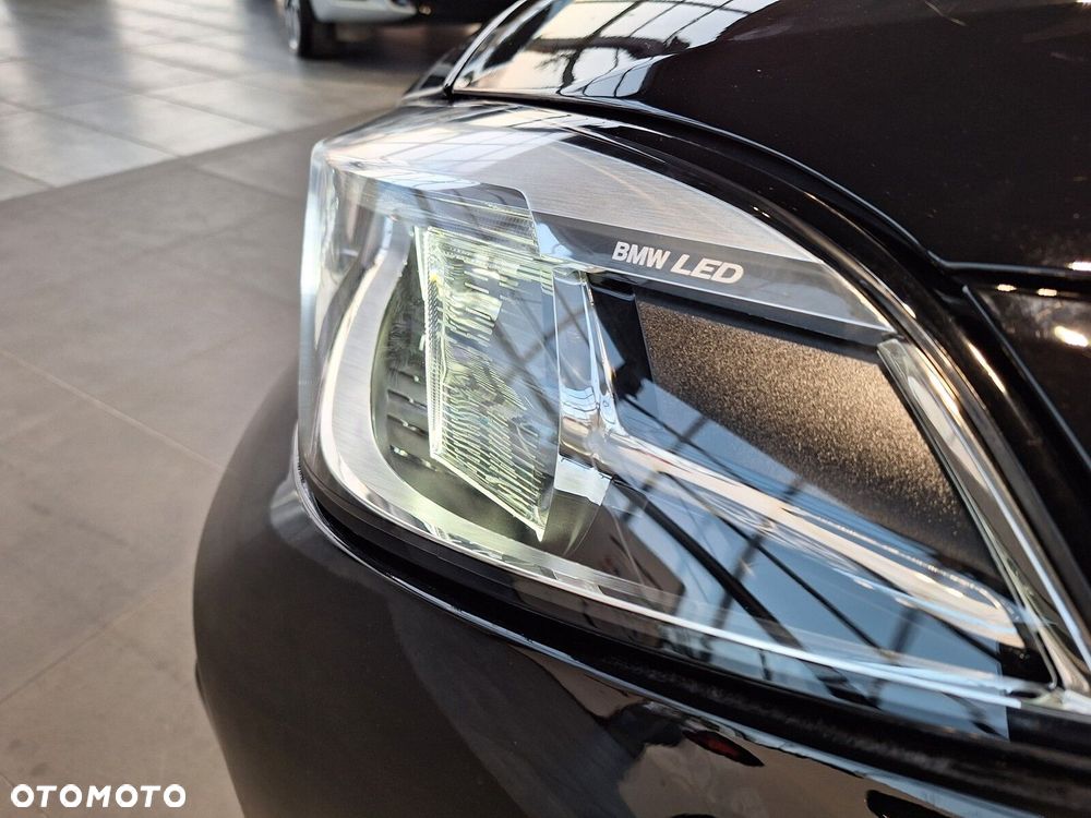 BMW Seria 1 118i Sport Line - 12