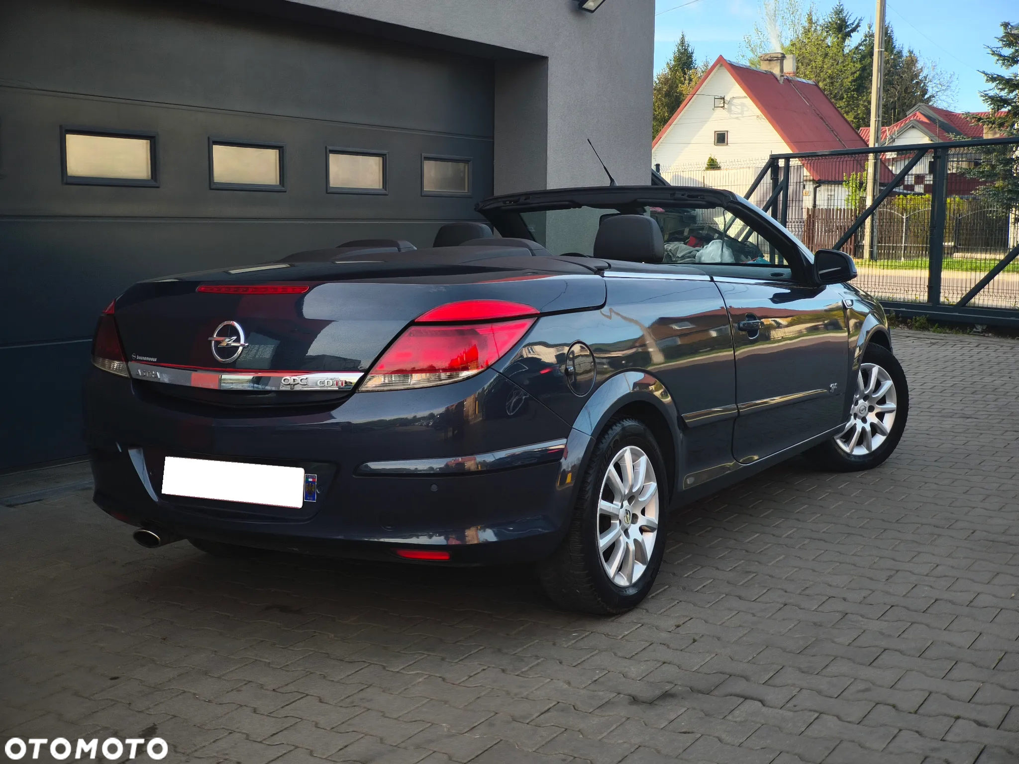 Opel Astra TwinTop 1.9 CDTI Cosmo - 6