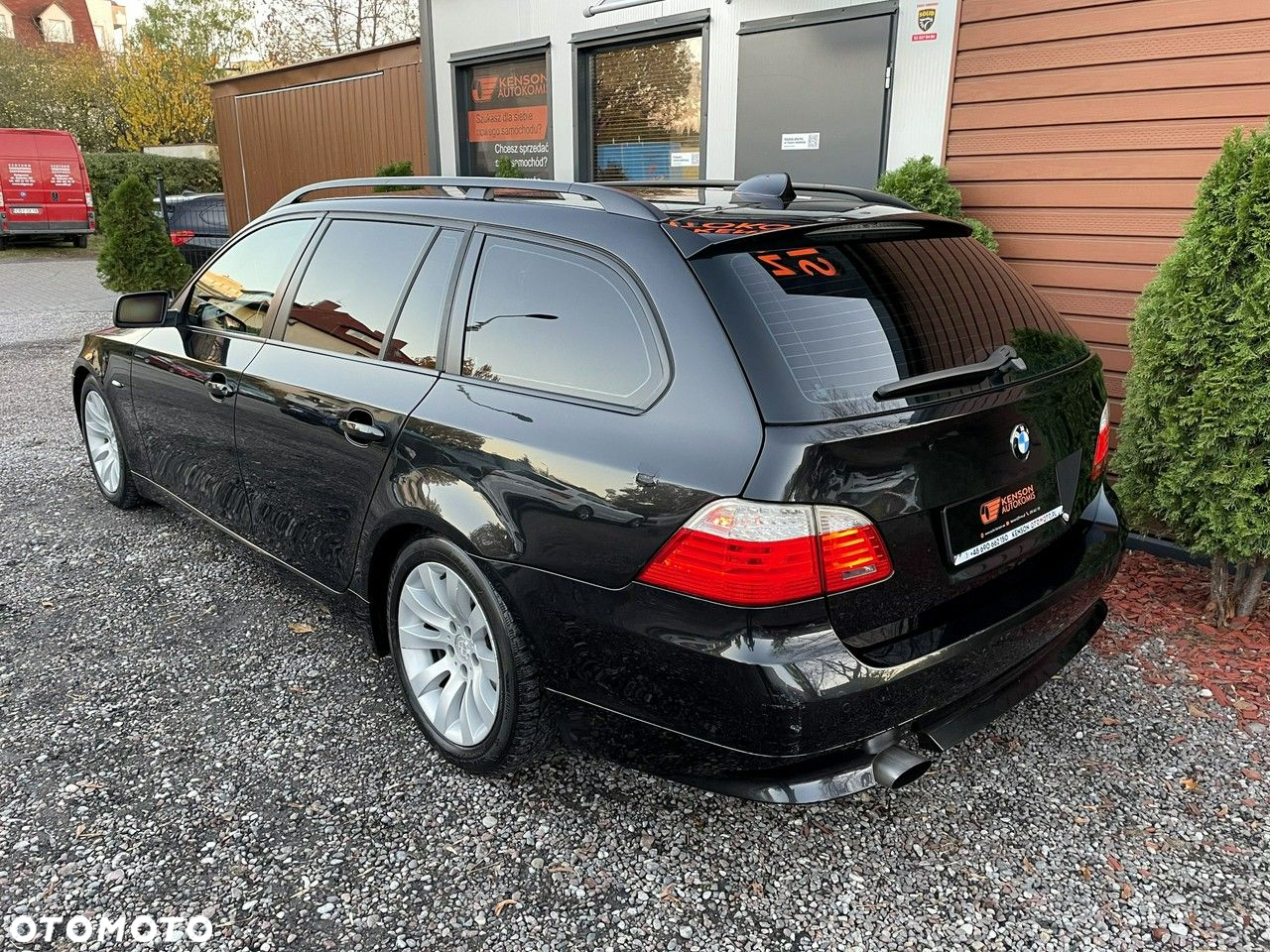 BMW Seria 5 520d Touring - 4