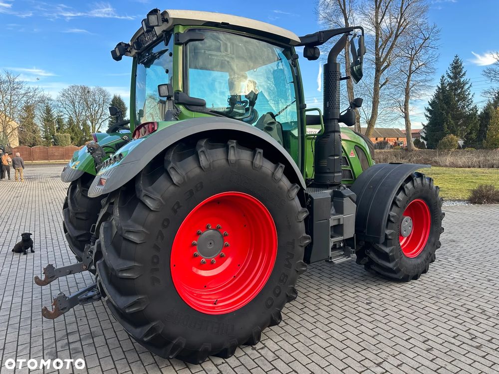 Fendt 724 S4 Plus RTK - 11