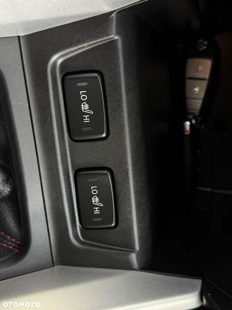 Suzuki Vitara - 8