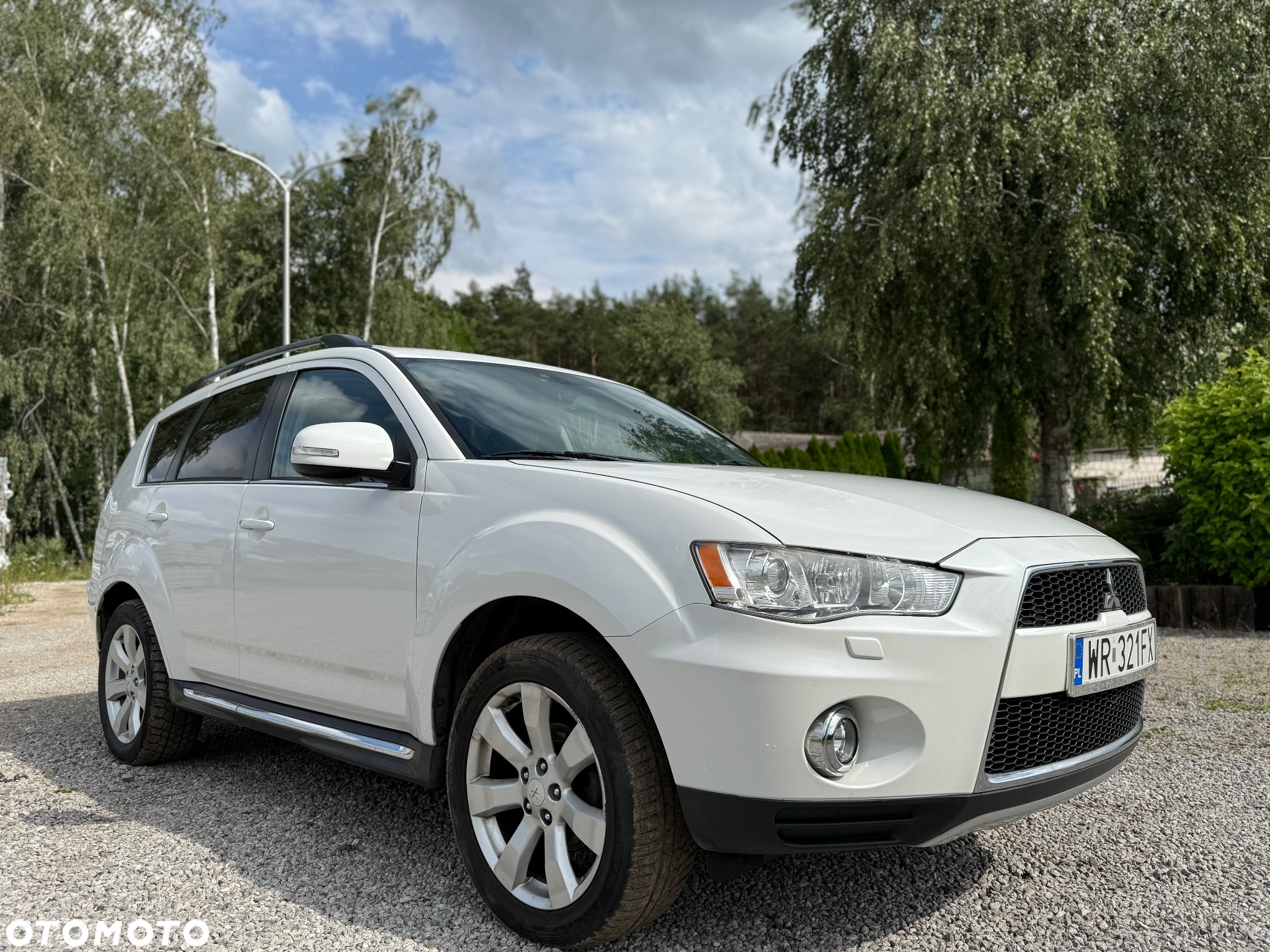 Mitsubishi Outlander - 6