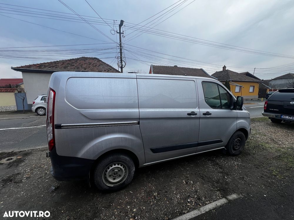 Ford Tranzit Custom - 9