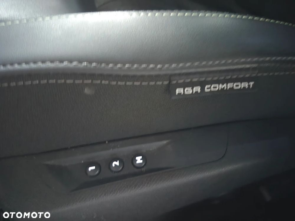 Peugeot 308 1.2 PureTech GT S&S EAT8 - 17