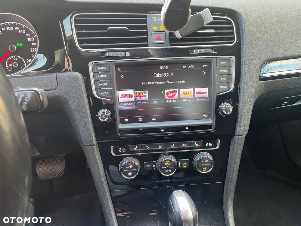 Volkswagen Golf VII 1.4 TSI BMT Highline DSG - 8