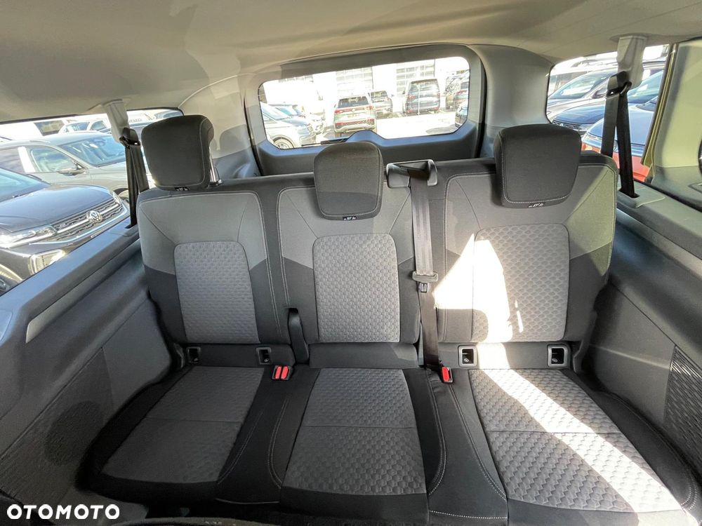 Volkswagen Caravelle 2.5 PHEV L2 Edition CVT - 22