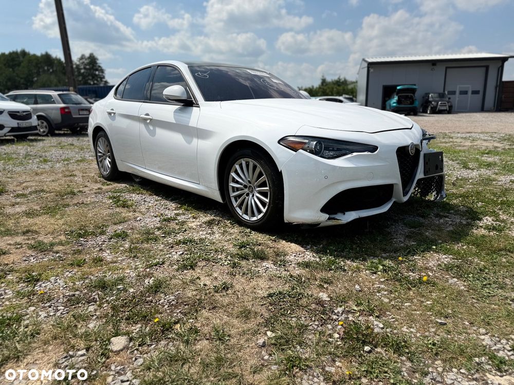 Alfa Romeo Giulia 2.0 Turbo Veloce - 1