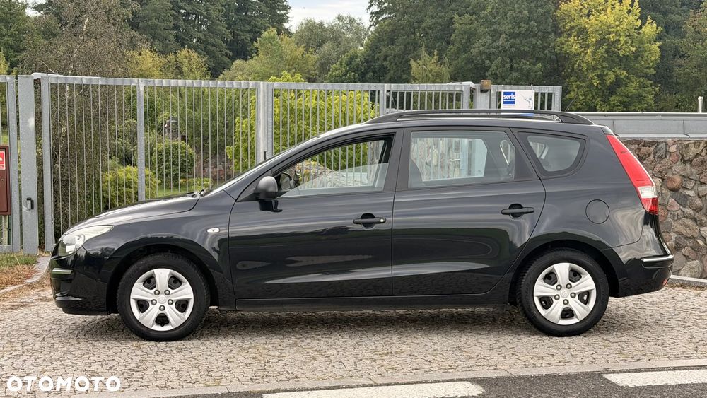 Hyundai i30 1.4 Base - 3