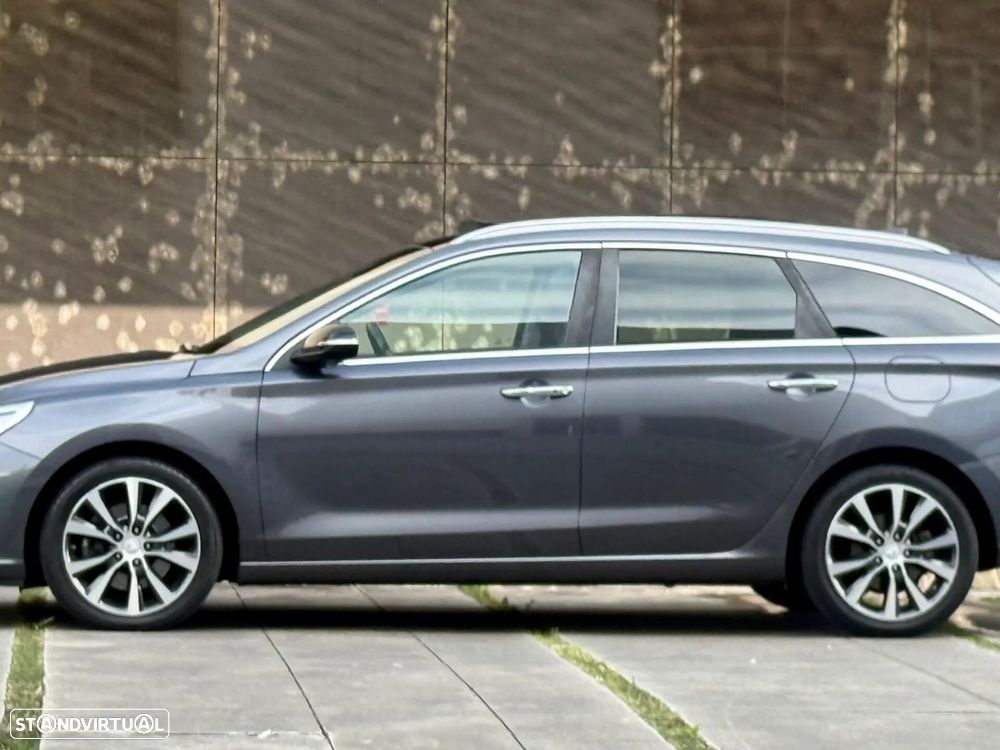Hyundai i30 SW - 42