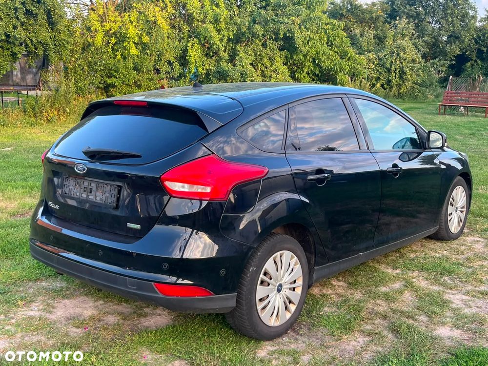 Ford Focus - 3