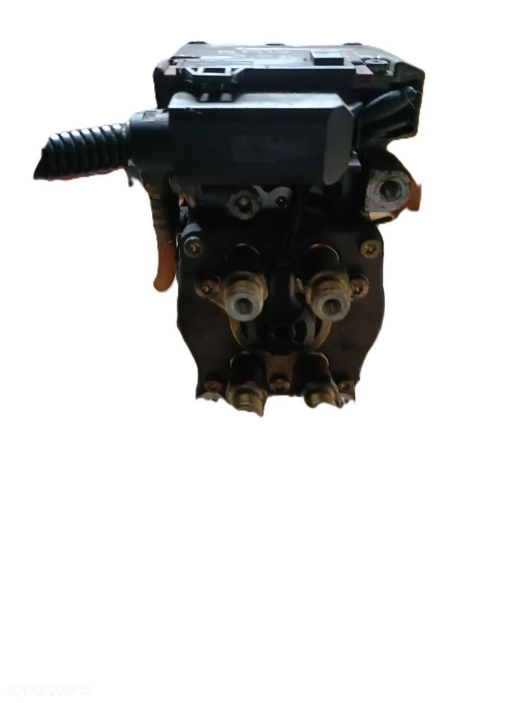 BMW E46 98-07 2,0 D 136 KM pompa wtryskowa 0281010480 * - 7