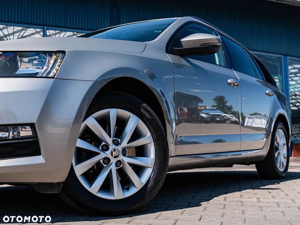 Skoda Octavia 1.5 TSI ACT Ambition - 6