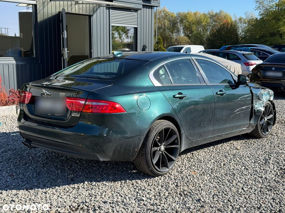 Jaguar XE 20d AWD Pure - 11