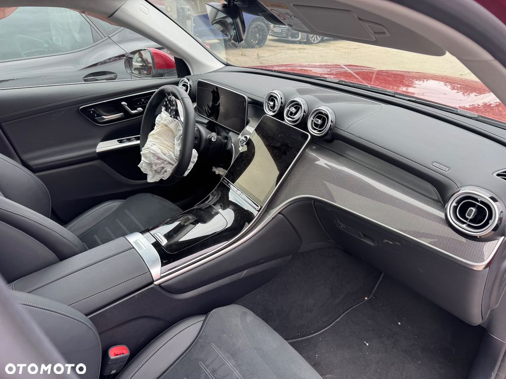 Mercedes-Benz GLC 220 d 4Matic 9G-TRONIC Edition AMG Line - 22