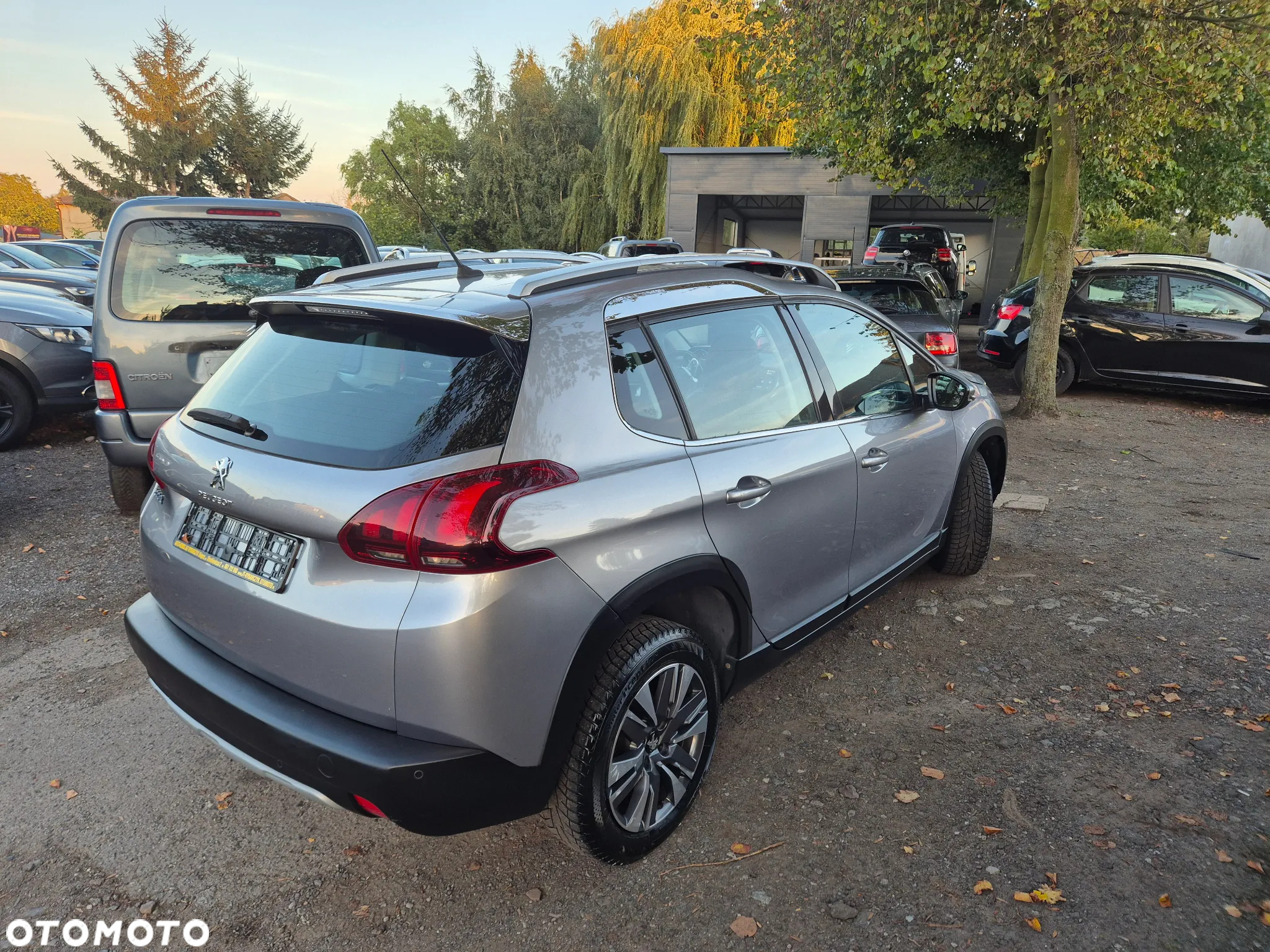 Peugeot 2008 1.6 BlueHDi Allure - 5