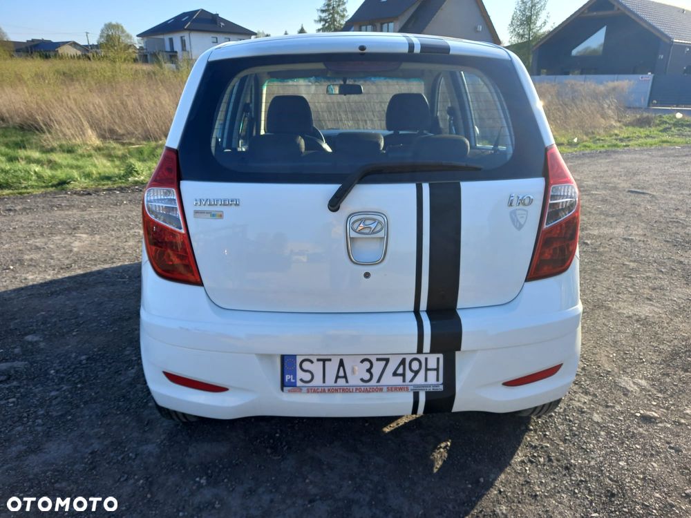 Hyundai i10 1.1 UEFA EURO 2012 Edition - 6