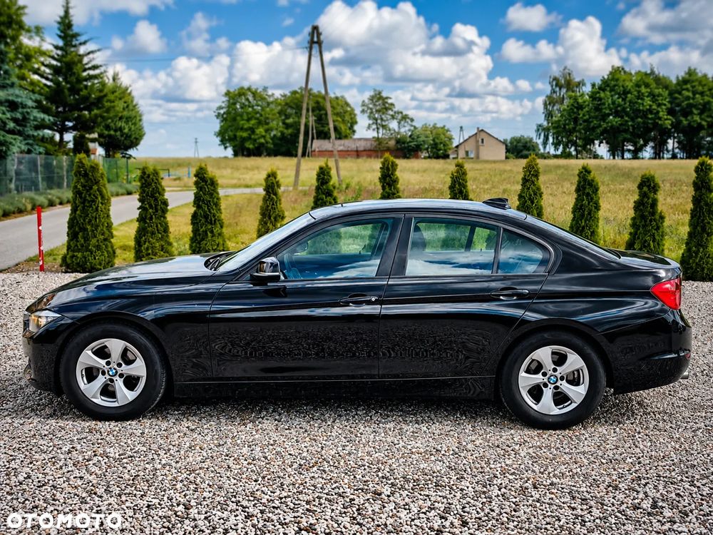 BMW Seria 3 320d Efficient Dynamics - 5
