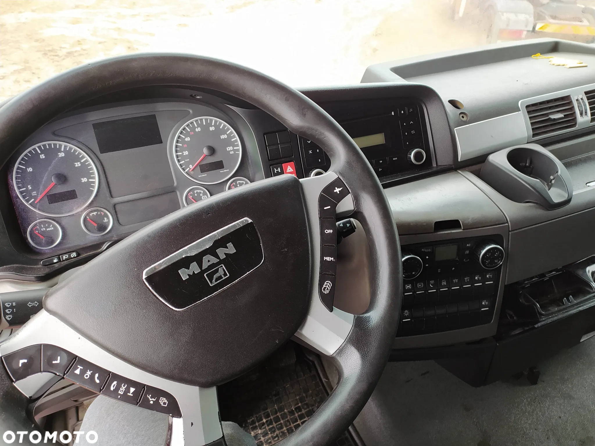 MAN TGX - 8