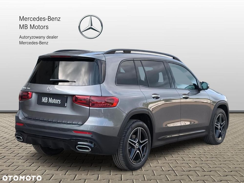 Mercedes-Benz GLB - 6