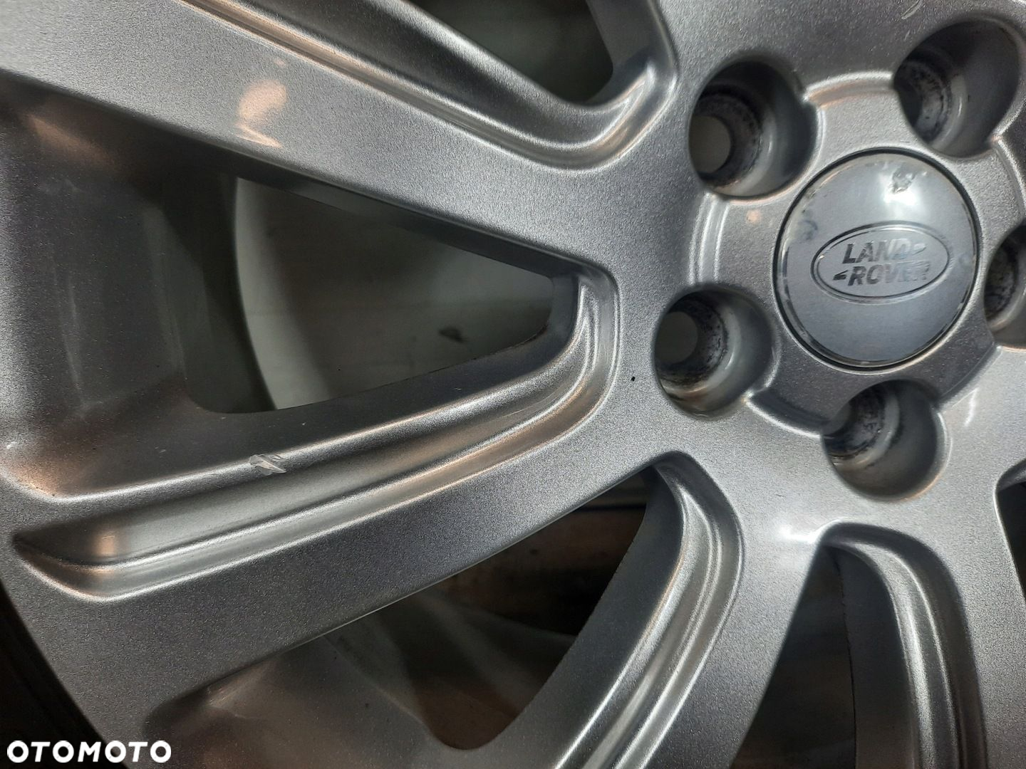 KOŁA FELGI ALUMINIOWE LAND ROVER DISCOVERY SPORT 5x108 18 8J ET45 - 4