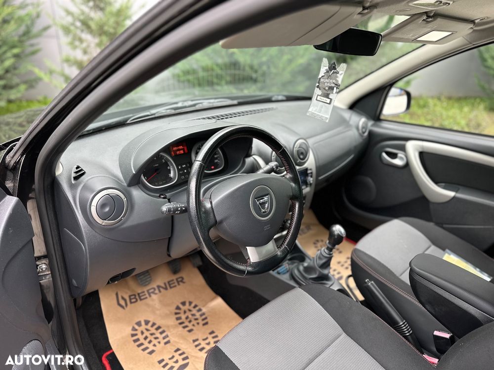 Dacia Duster dCi 110 FAP 4x4 Delsey - 10