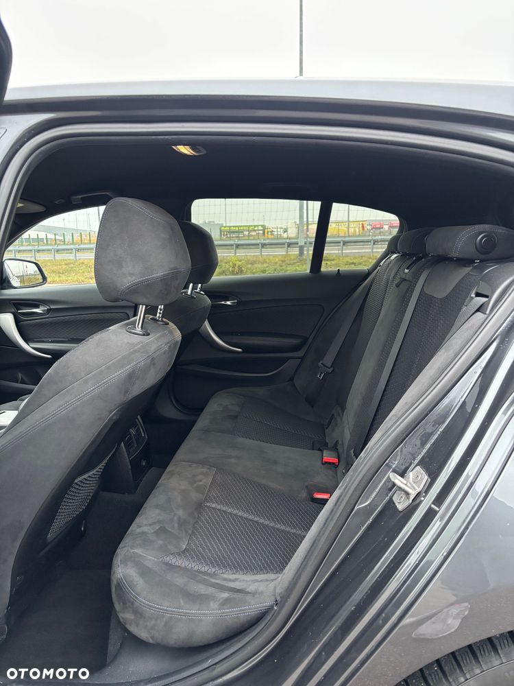 BMW Seria 1 120i M Sport - 10