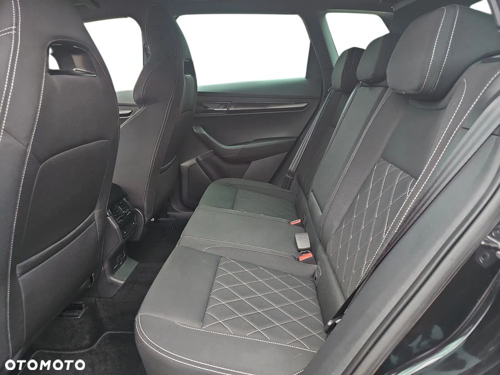 Skoda Karoq 1.5 TSI ACT DSG Sportline - 9