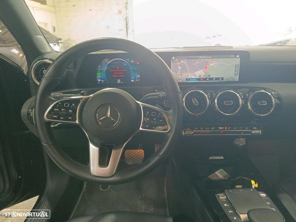 Mercedes-Benz A 250 e Style Plus - 8