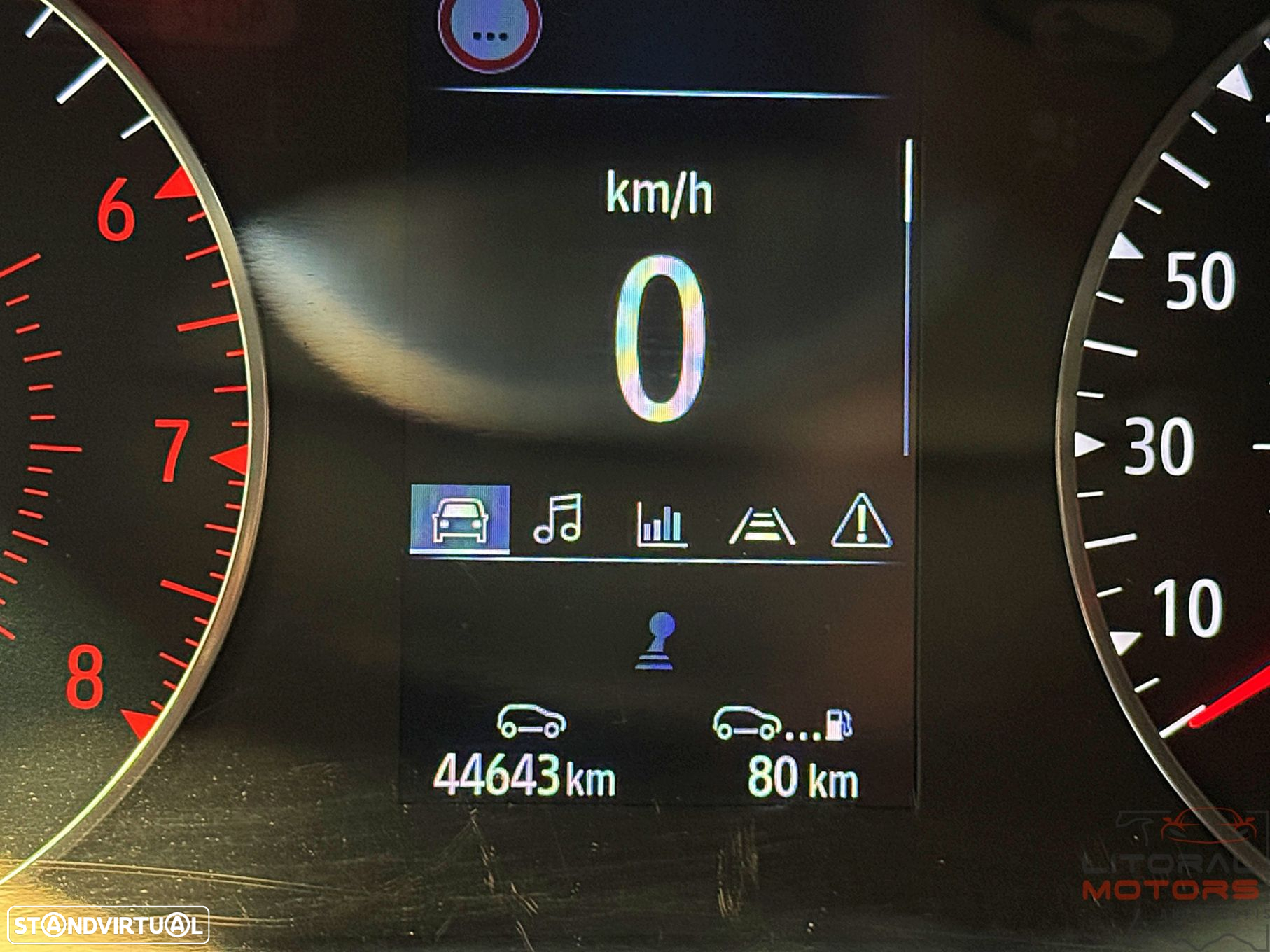 Renault Captur 1.0 TCe Exclusive - 26