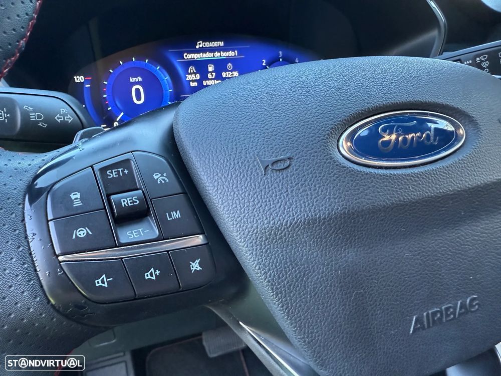 Ford Kuga 1.5 TDCi EcoBlue ST-Line Aut. - 48