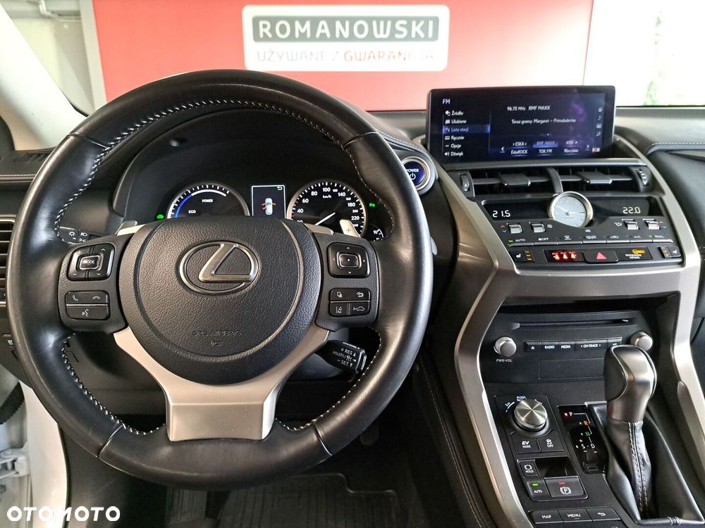 Lexus NX 300h F Impression AWD - 15