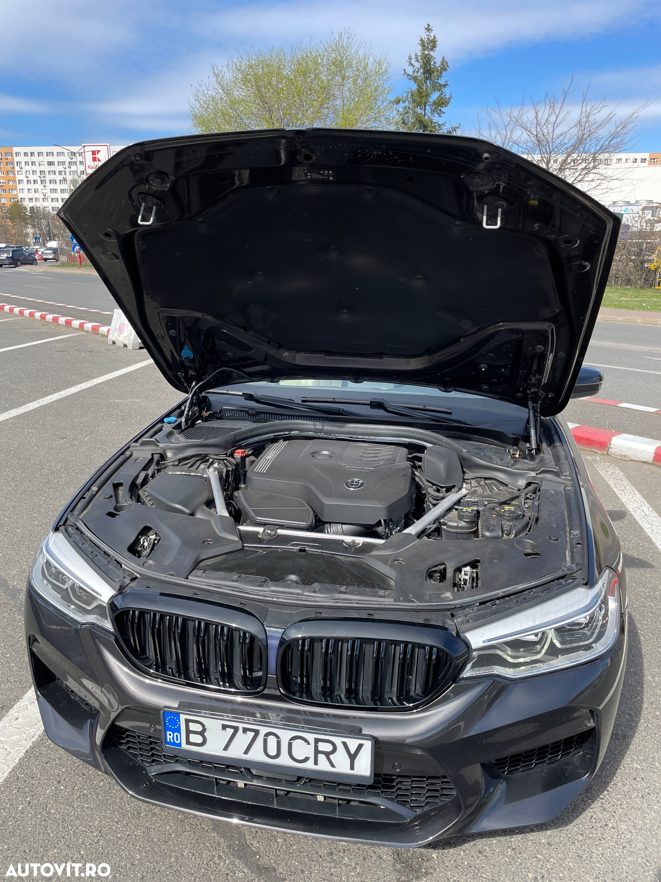 BMW Seria 5 520i AT - 11