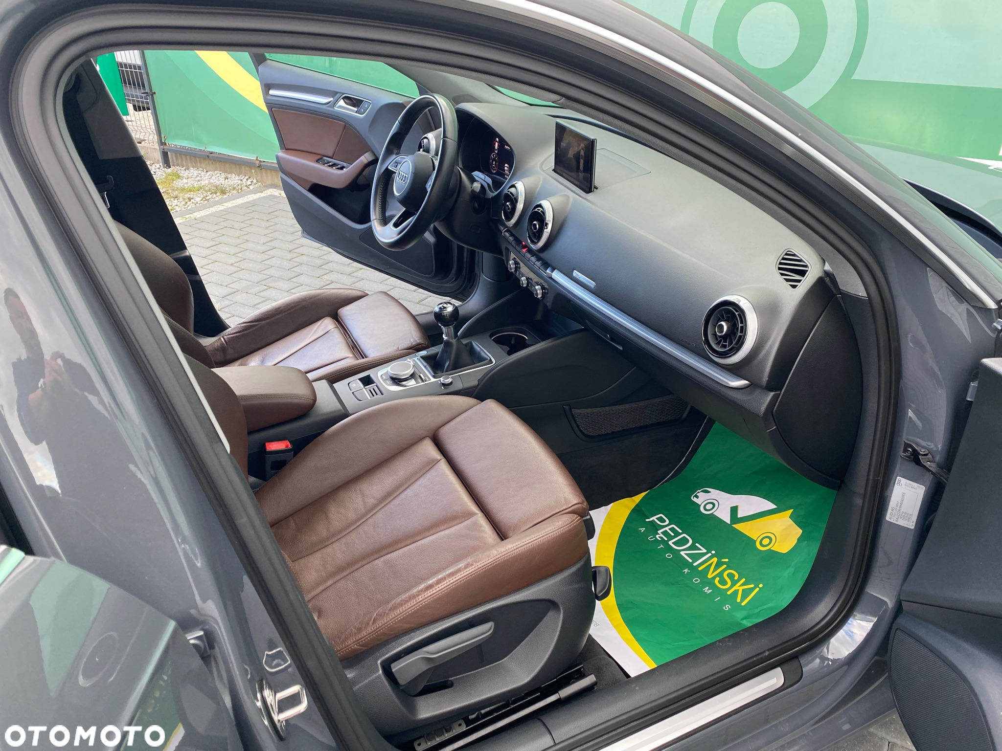 Audi A3 Sportback 1.6 TDI (clean diesel) S line Sportpaket - 6