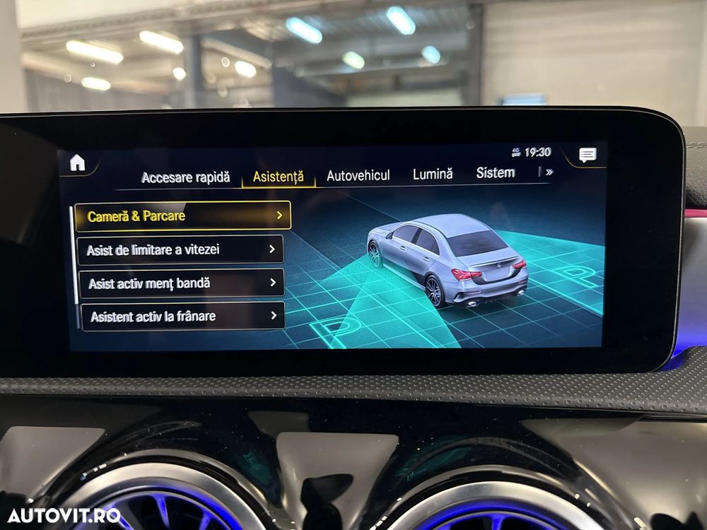 Mercedes-Benz A 35 AMG Sedan 4Matic AMG Speedshift DCT 7G - 21