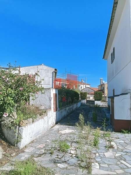 Moradia com terreno e vista desafogada a 5 minutos da vila da Malveira - Grande imagem: 2/38