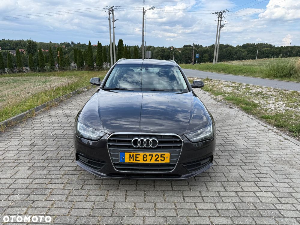 Audi A4 Avant 2.0 TDI e DPF Ambiente - 2