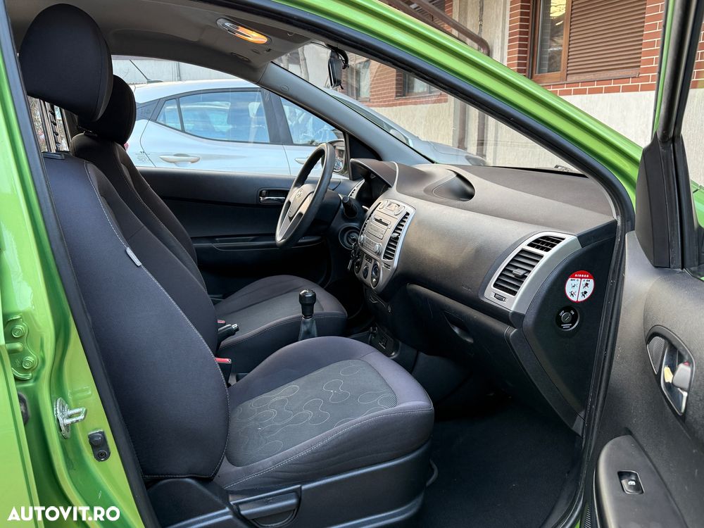 Hyundai i20 1.2 GL Comfort - 5