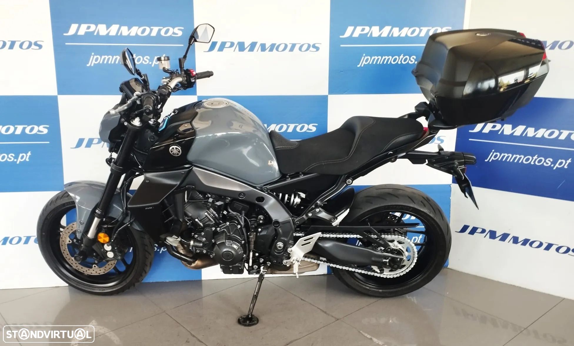 Yamaha MT-09 - 1