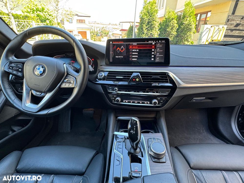 BMW Seria 5 520d xDrive AT MHEV - 8