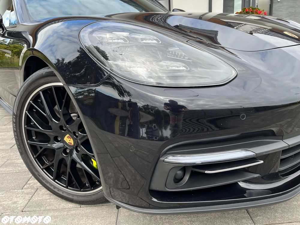 Porsche Panamera 4 E-Hybrid Executive - 11