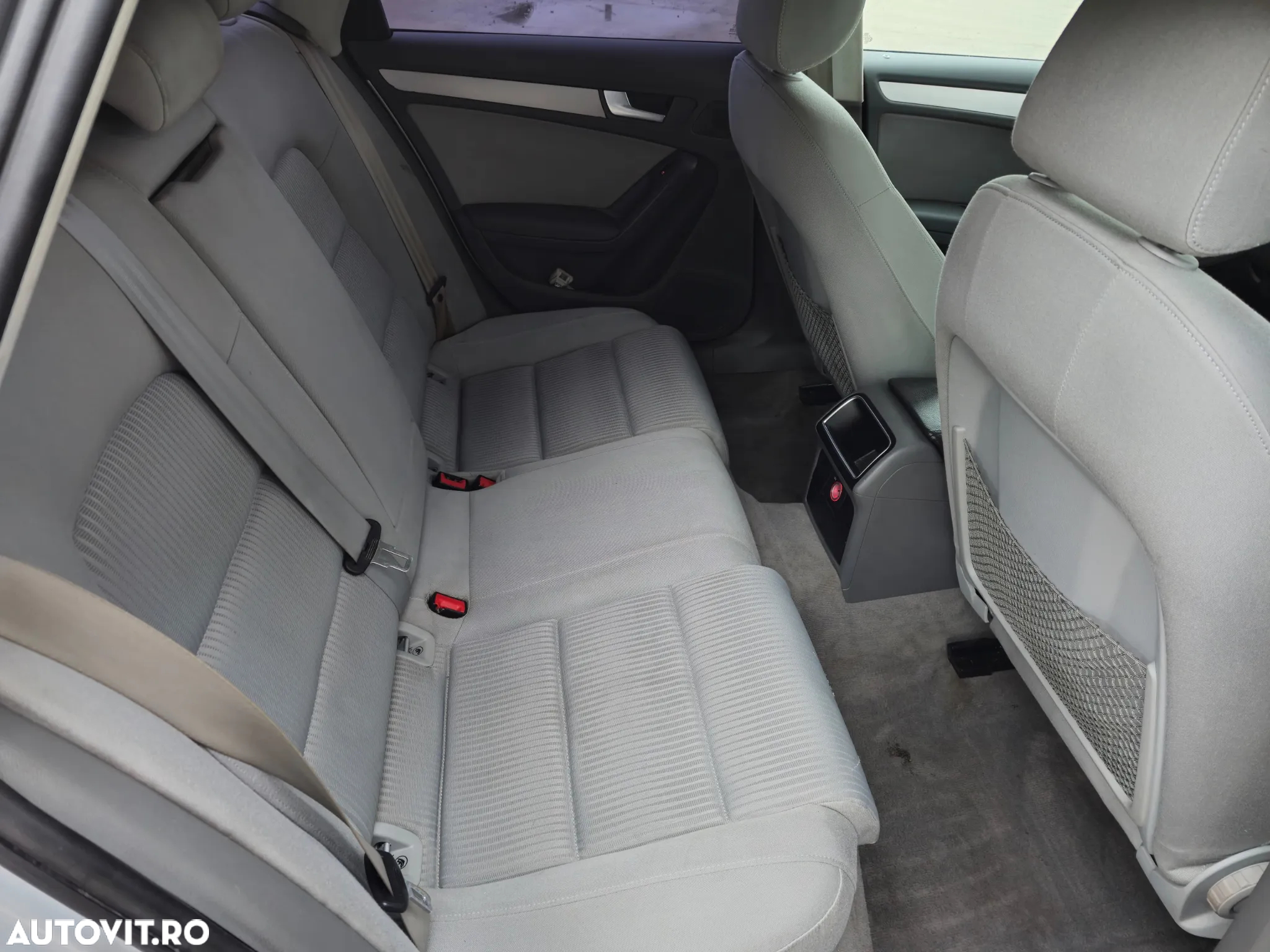 Audi A4 2.0 TDI Multitronic Avant - 7