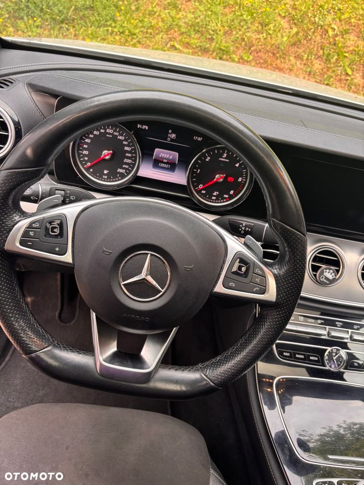 Mercedes-Benz Klasa E - 13