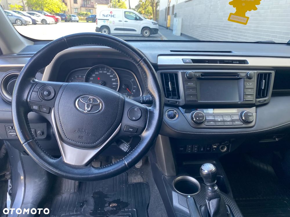 Toyota RAV4 2.0 D-4D 4x4 - 14