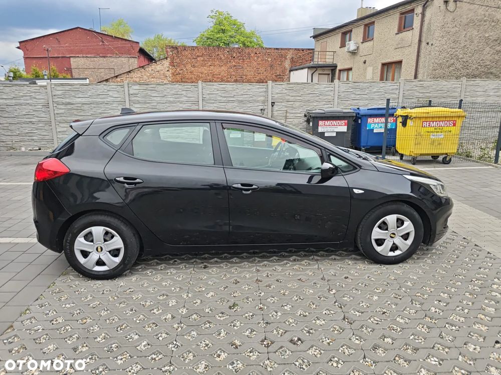 Kia Ceed 1.4 CVVT Vision - 21