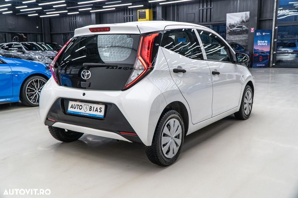 Toyota Aygo 1.0 VVY-I 5 usi X-style - 8